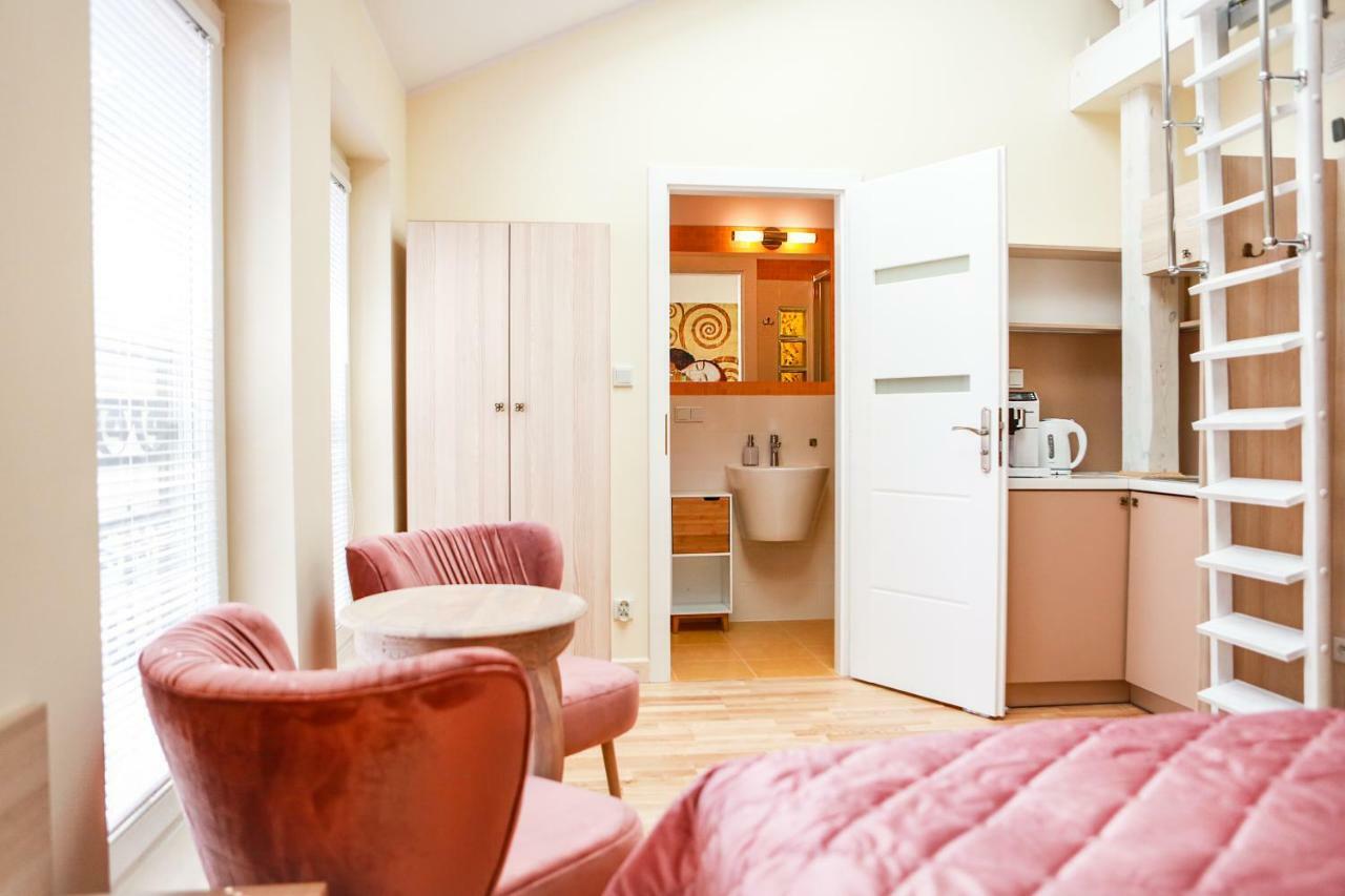 Sky&Light Apartments كراكوفيا المظهر الخارجي الصورة